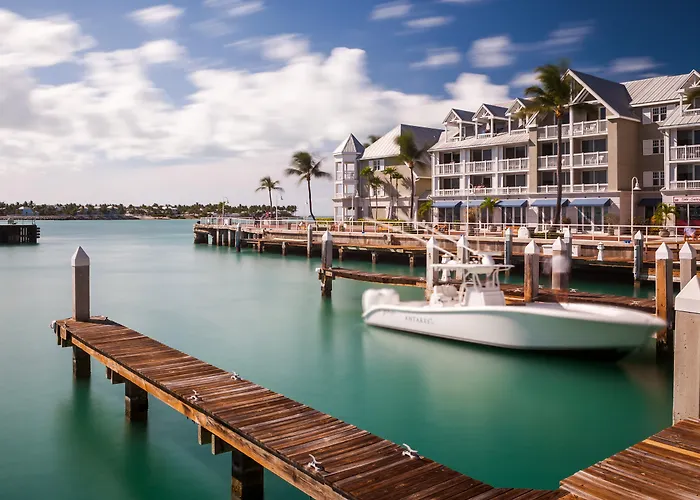 Jacuzzi hotel: Opal Key Resort & Marina
