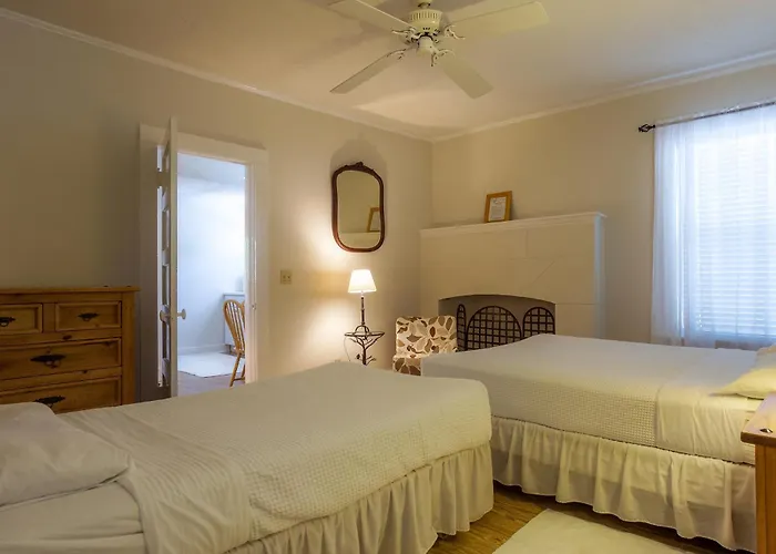 Golf hotels Casa 325 Guesthouse