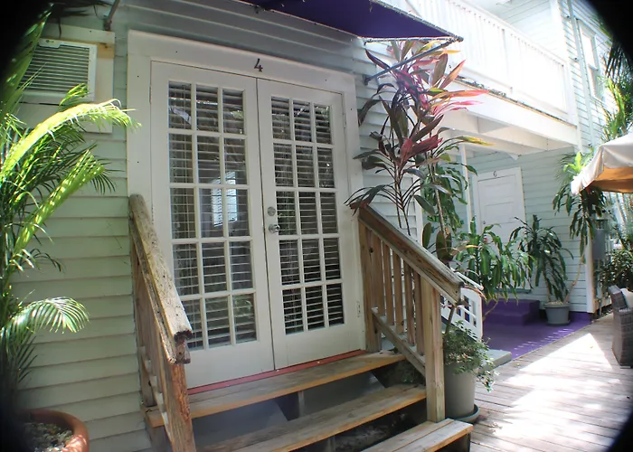 The Grand Guesthouse